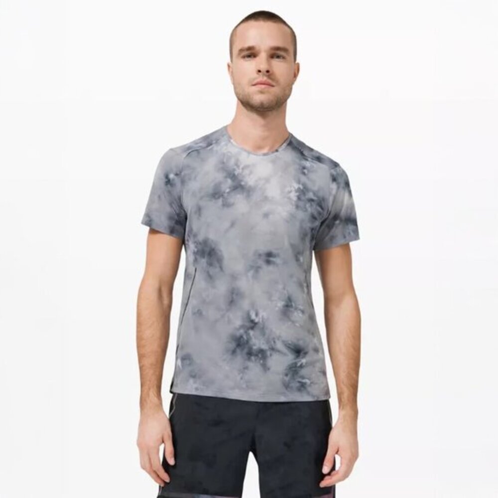 Lululemon Fast and Free Short Sleeve in Spray - sz XL